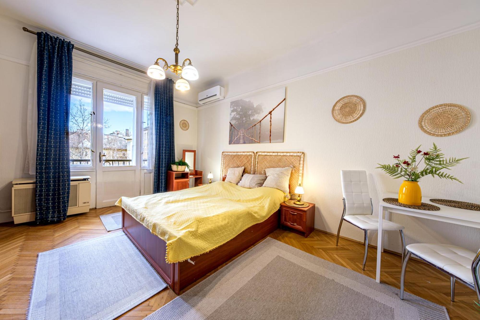 Balzac Apartment Budapest Luaran gambar