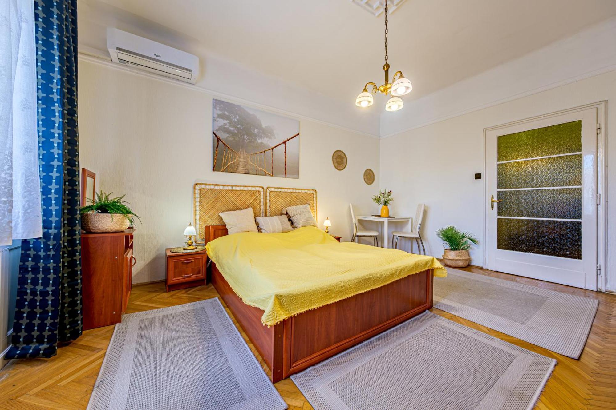 Balzac Apartment Budapest Luaran gambar