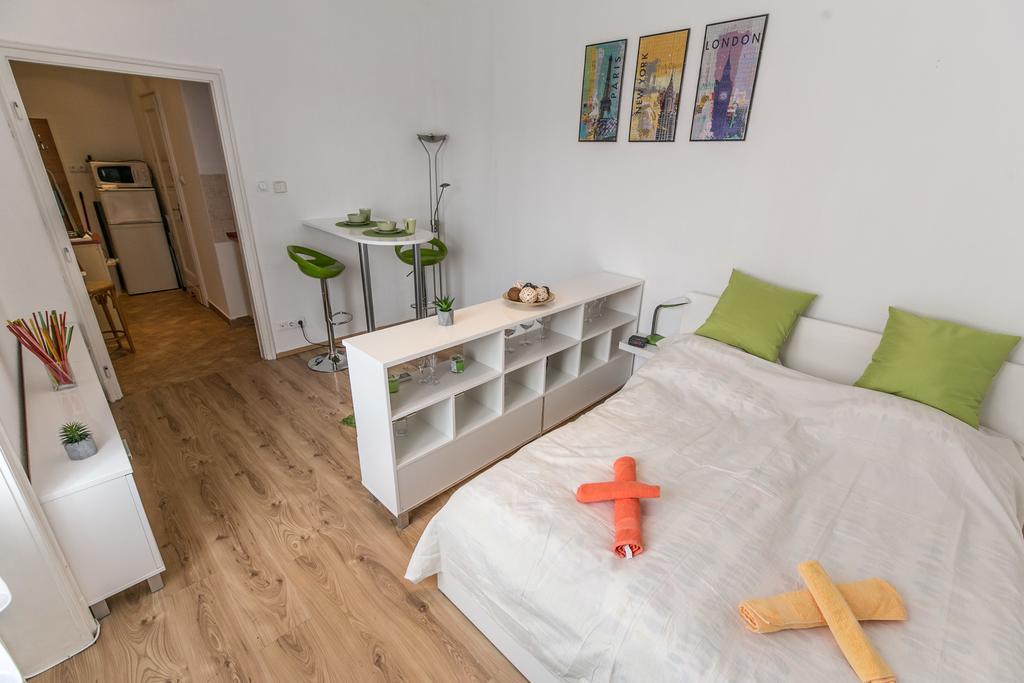 Balzac Apartment Budapest Luaran gambar